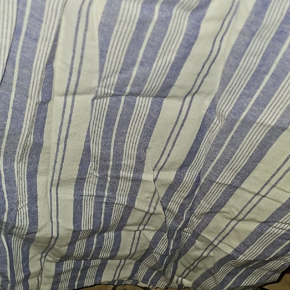 Old Navy chic textured